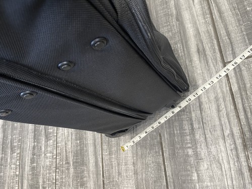 Briggs & Riley Baseline Deluxe Wheeled Garment Bag. Style U376-4. - Picture 10 of 21