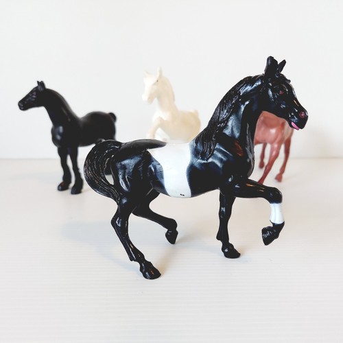 Vintage Rare Horse Figures × 6 | PVC | Made in China - Picture 7 of 11