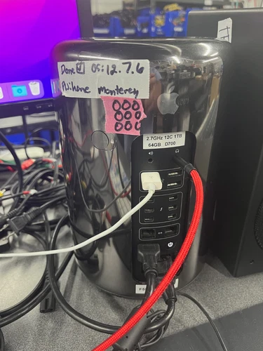 Mac Pro, 12 Core 6,1 Ivy Bridge 2.7 GHz  D700, 64GB RAM, 1TB SSD Monterey