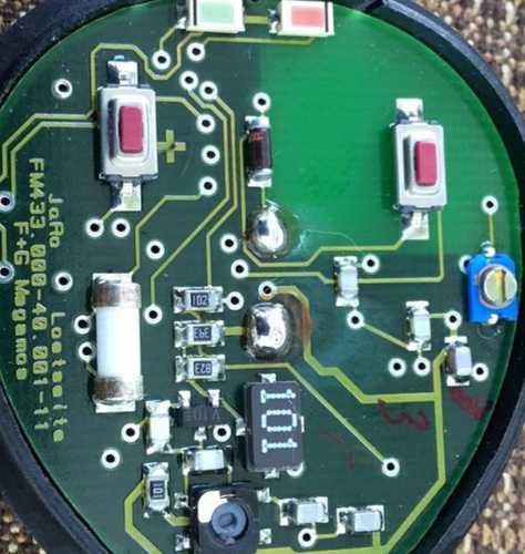 Jaguar X300 XJ6 XJR XJ13 2 button Alarm Remote Car Key Fob DBC11512 433.92 MHz - Picture 4 of 17