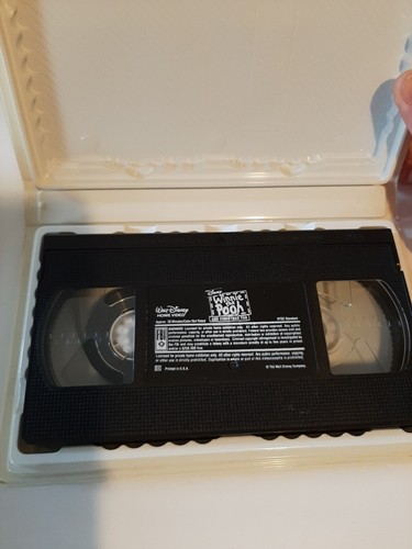 Winnie the Pooh and Christmas Too (VHS, 1997) Clamshell - Picture 3 of 3