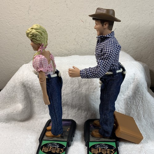 The Beverly Hillbillies Puppe ELLIE MAE & Jethro Bodie 1997 Collectors Series Lot - Bild 15 von 22