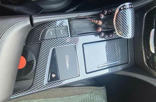 Cubierta de cambio de marchas de consola central de fibra de carbono para Cadillac CT6 2016-2018 - Imagen 5 de 6