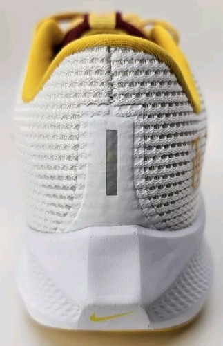 Nike Pegasus 40 Tuskegee Institute Laufschuhe DZ6004-100 Größe 8,5 - Bild 7 von 8
