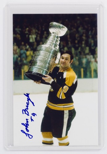 Johnny Bucyk signiertes Foto - 1970 Stanley Cup Boston Bruins Autogramm - Bild 1 von 2