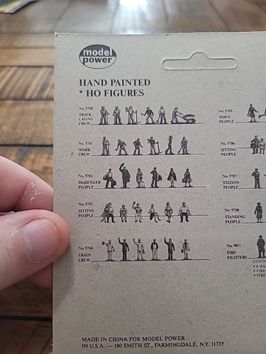 Model Power 5708 HO Scale Standing People Figures (6 Figures Included) - Picture 5 of 6