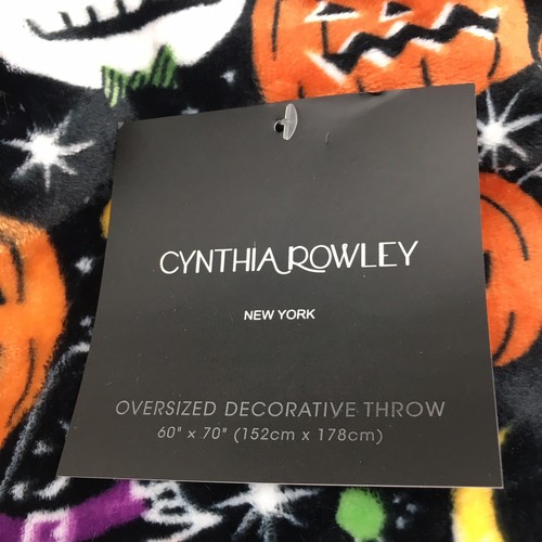 Cynthia Rowley Halloween Party Pumpkin Throw Blanket Micro Fleece Jack-o-Lantern - Picture 3 of 4
