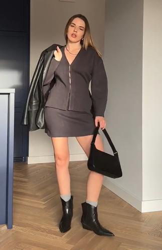 Zara Strickjacke mit voluminösen Ärmeln V-Ausschnitt grau Größe S M 5536/160 Neu - Bild 19 von 24