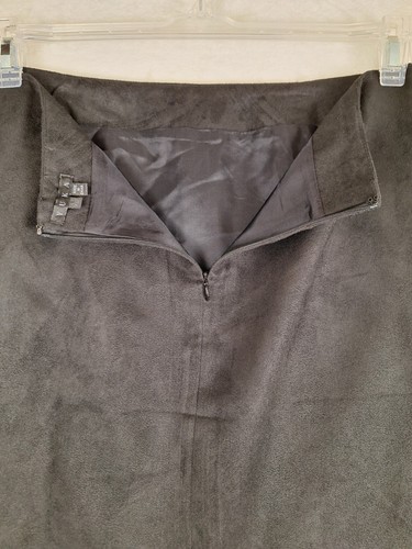 Womens XL Black Skirt YUKA Faux Suede Lined NWOT Zip Career Slit Pencil Straight - Picture 9 of 11