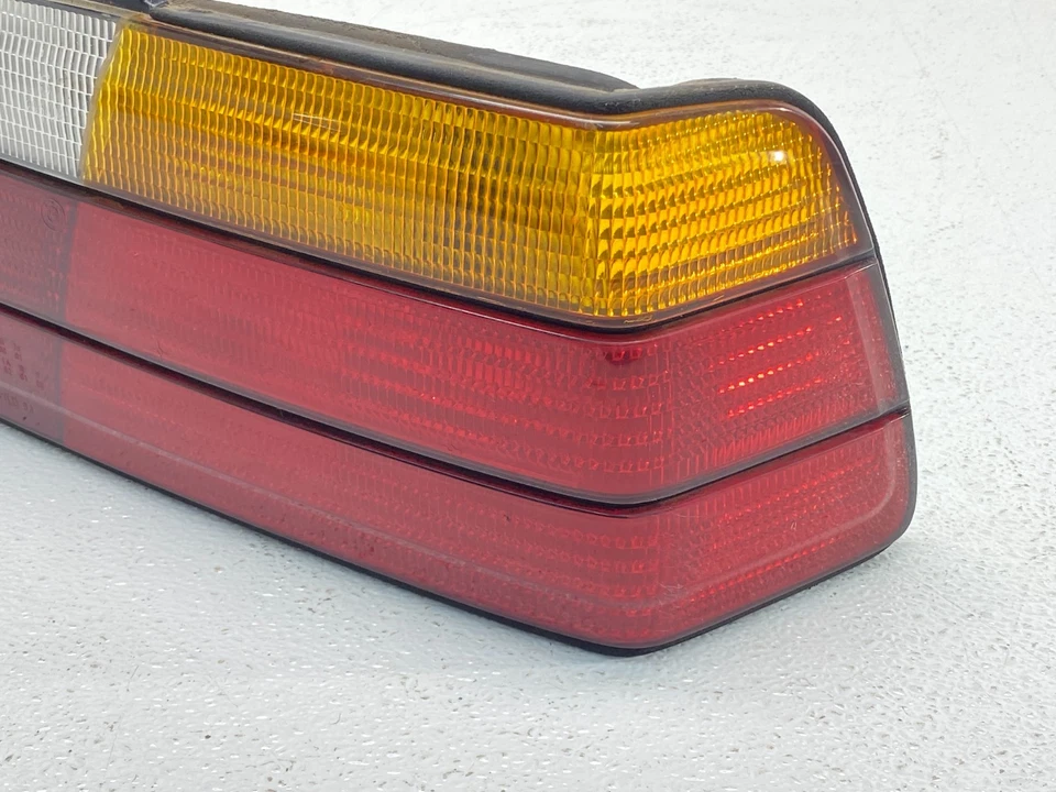 91-99 BMW E36 Serie 3 M3 2 Puertas Trasero Derecho Pasajero Luz Trasera Unidad OEM✅ Foto 4 de 4