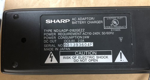 Videocámara VHS Sharp Slim Cam VL-L64U vintage con cargador - Imagen 9 de 9