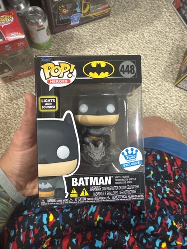 Funko Pop! Sfx: DC Universe - Batman (Lights and Sound) - Funko (Exclusive) #448