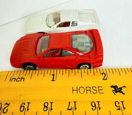 Vintage 1989 Monogram Models White Ferrari Testarossa & F40 Lot Of 2 Cars - Picture 5 of 6