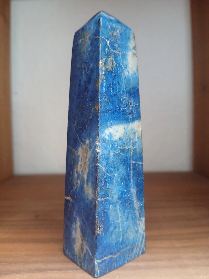 Natürlicher Königsblauer Lapislazuli Obelisk 160 Gramm - Bild 2 von 4