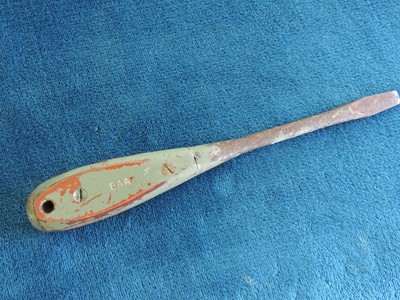 Vintage Perfect Handle Style All Metal  8 1/2 '' Screwdriver.