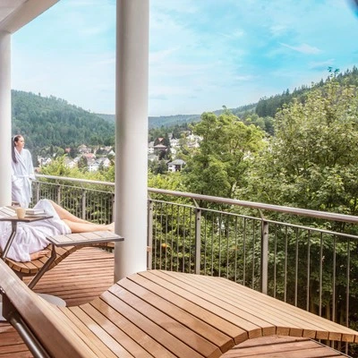 3 Tage Kurzurlaub Schwarzwald Bad Herrenalb | 4*S Hotelgutschein ÜF 2P Wellness - Bild 1 von 4