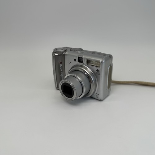 Canon PowerShot A570 IS 7.1MP Digital Camera - Picture 8 of 14