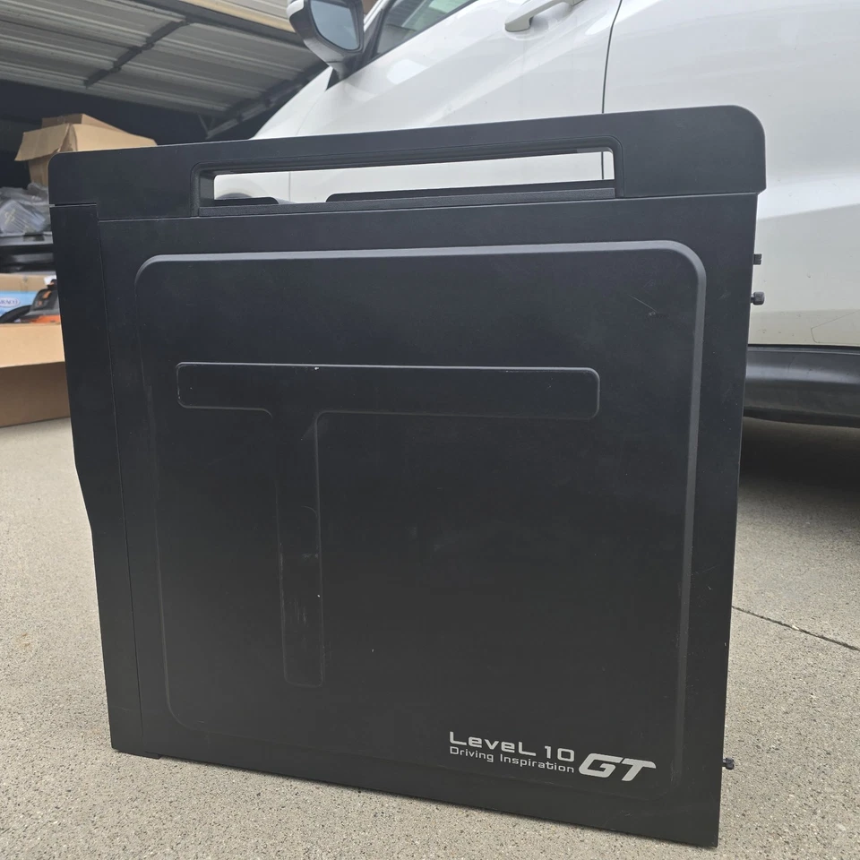 Thermaltake Level 10 GT Black Steel - Image 3 of 4