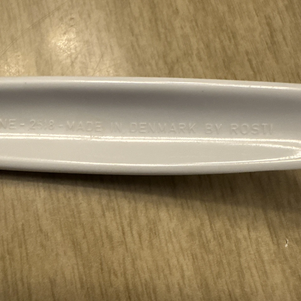 "Cuchara para servir de melamina Rosti vintage utensilio de cocina blanco hecho en Dinamarca 10""" Foto 4 de 4