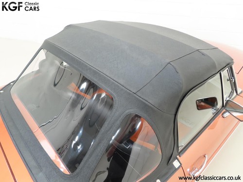One of 420 Limited Edition Cars The MGB Bronze Roadster LE with 14,290 Miles - Picture 22 of 24