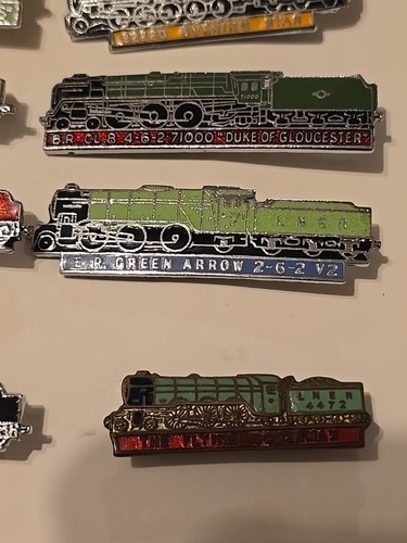 Job Lot Locomotive Pin Badges Railwayana Collectables X12 - Picture 7 of 10