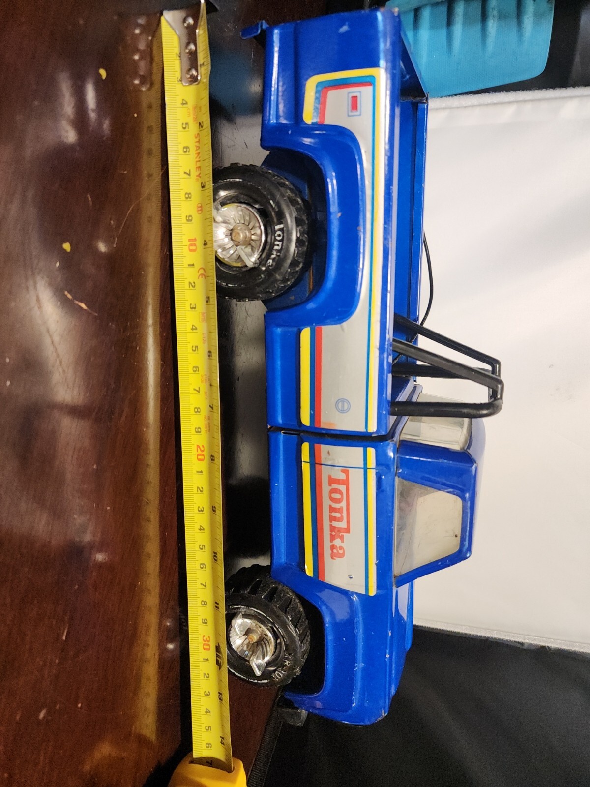 Picture 2 of 24