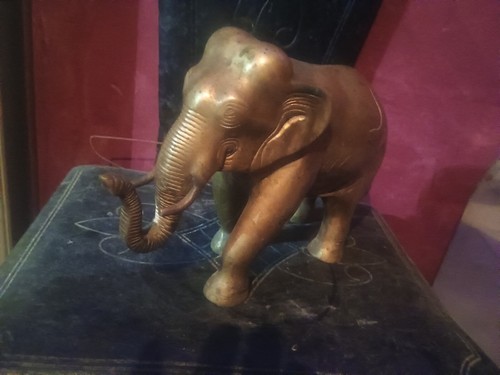 Vintage Brass Elephant Figure Statue Truck Up With Tusks Hand Etched Designs - Picture 4 of 7