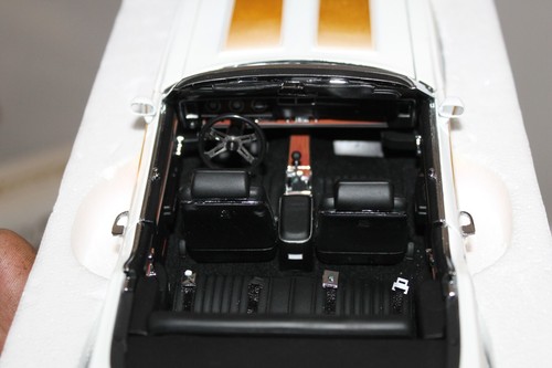 2009 Lane/Motor State Special Holiday Edition 1:18 ‘72 Hurst Olds Convertible - Bild 7 von 8