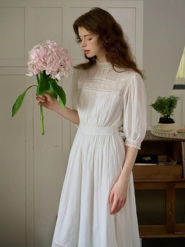 Averie Lace Panel White Dress Size Small - Picture 11 of 24