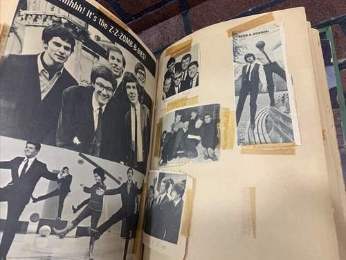 Vtg 1960's Scrapbook Beatles, Stones, Elvis Plus Magazine Newspaper Clippings - Picture 12 of 23