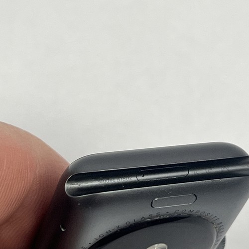 Apple Watch Series 1 38mm Space Gray Aluminum A1802 (GPS Only) *No Power* - Picture 6 of 7
