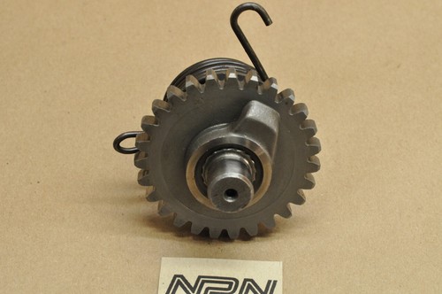 Vtg OEM Yamaha DS7 R5 RD250 RD350 RD400 Kick Start Shaft Axle & Gear - Picture 8 of 8