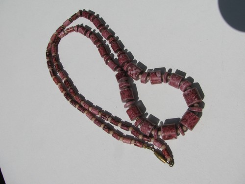 COLLANA PERLE CILINDRO VETRO COLORE MIRTILLO TENUE PICASSO VINTAGE DECO RETRÒ - Foto 4 di 6