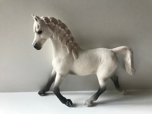 Schleich Horse Club Reit Hof Hengst Stute verschiedene Pferde zur Auswahl - Picture 12 of 17