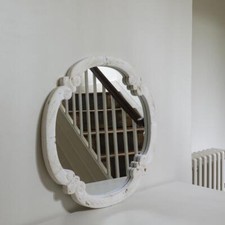 Round White Wooden Mirror, Antique Whitewash Circular Wall Hung Decorative Hall