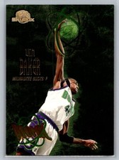 1995 SkyBox Premium Atomic #A6 Vin Baker Milwaukee Bucks Basketball Card