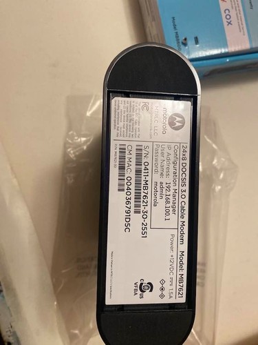 Motorola MB7621-10 1000 Mbps Home  24 X 8 Cable Modem   (KHDT) - Picture 2 of 2