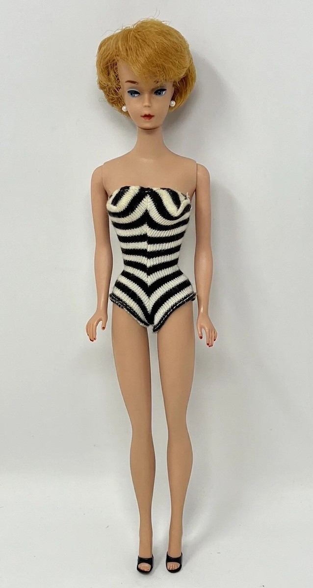 Vintage Blonde Side part Hair Bubble Cut Bubblecut Barbie