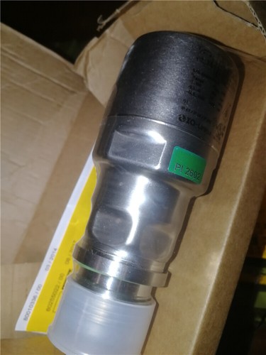 New original IFM PI2795, PI2602 flush pressure sensor with display screen - Picture 5 of 5