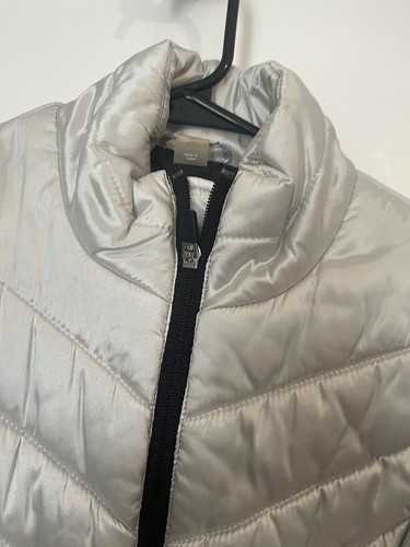 Xersion Size S Silver Quilted Vest With Black Trim. Skater - Picture 5 of 9
