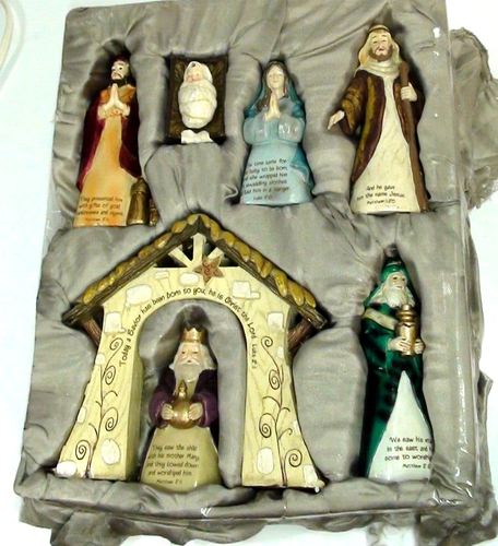 SCRIPTURE NATIVITY SET WITH  7 PIECES HOLIDAY TIME - Picture 1 of 10