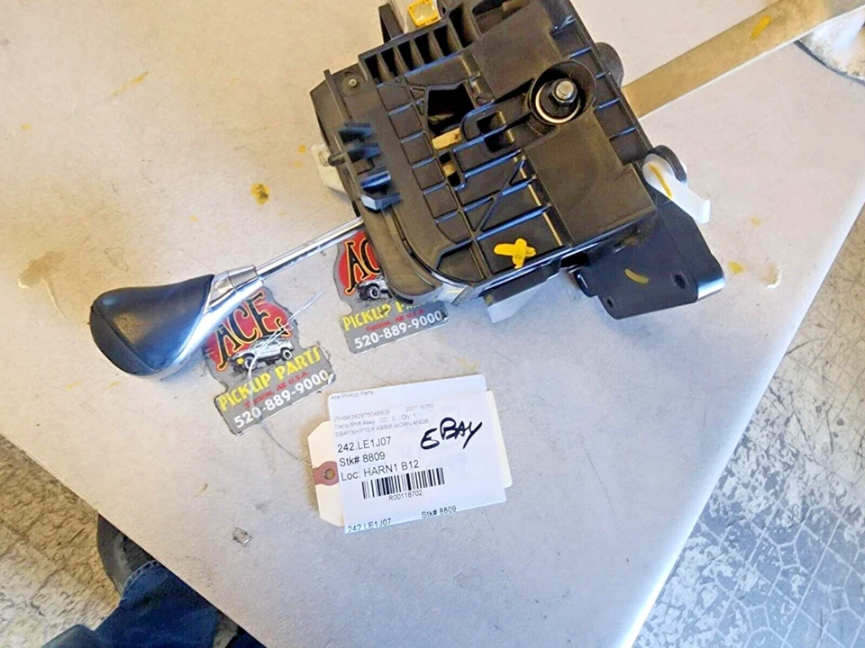 06-15 Lexus IS250 IS350 OEM Automatic Transmission Floor Shifter Stick Linkage Foto 2 de 4