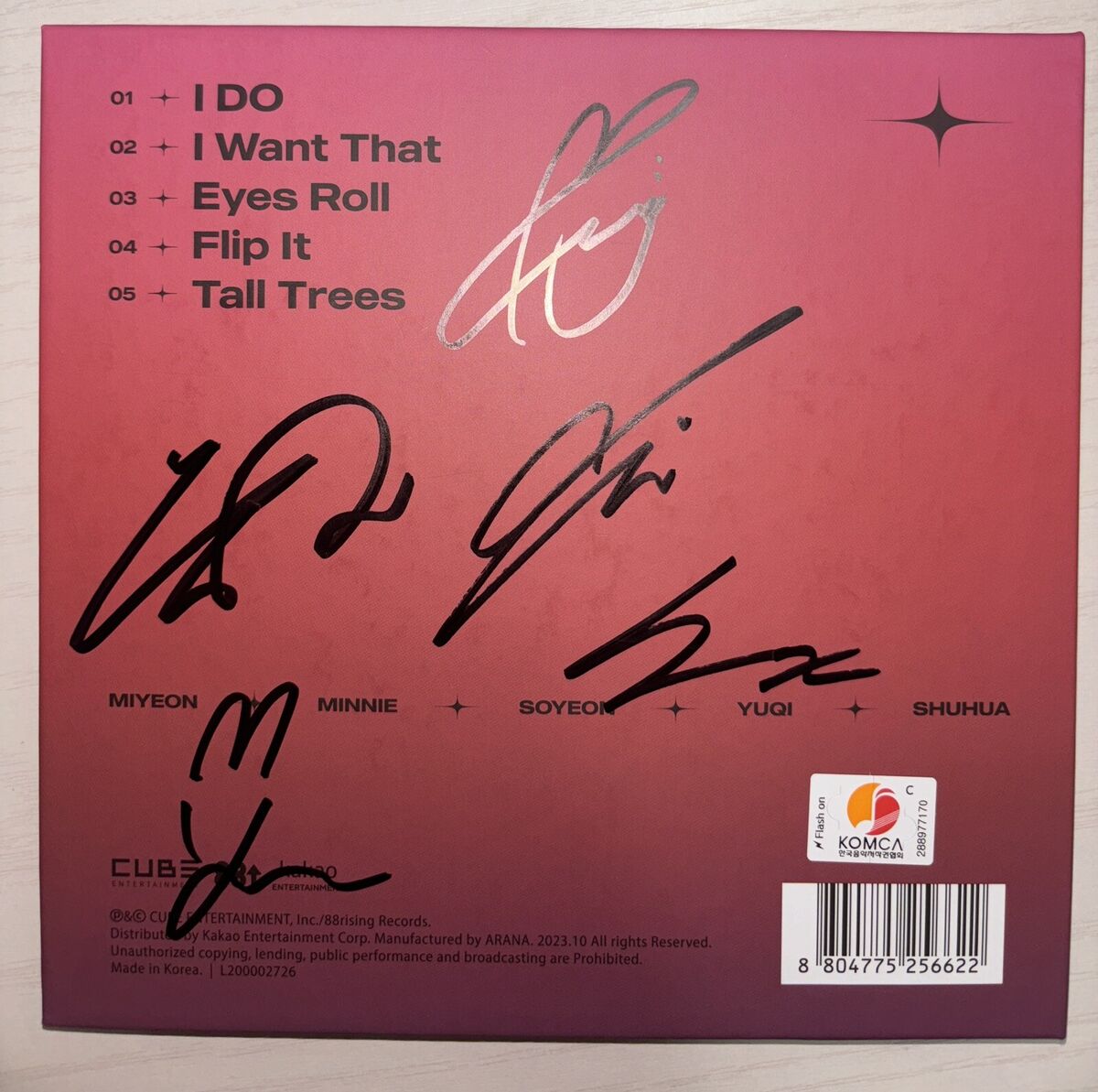 G) I-DLE G IDLE HEAT Autographed Signed Album GIDLE Group