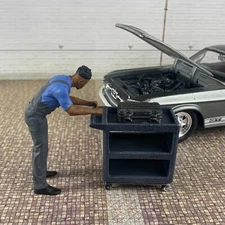 1-24 1-25 scale TOY cart with tool box for Garage work shop Diorama