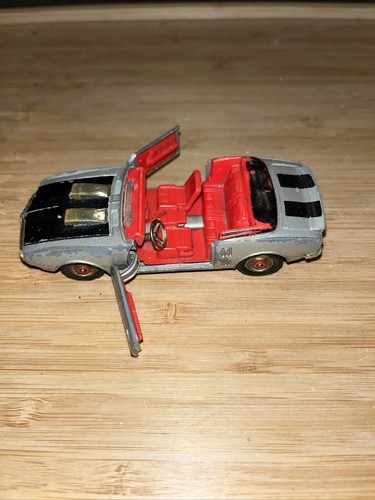 USED Corgi Toys Die-Cast Model - Pontiac Firebird , Playworn Condition #106 - Picture 2 of 5