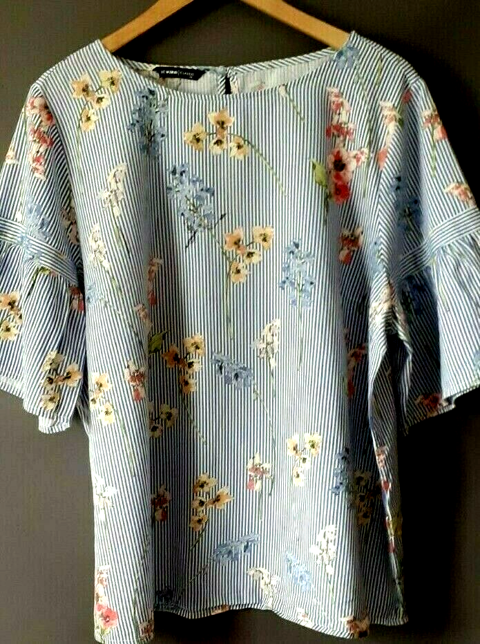 Summer UK 22 / EU 48 Plus Size Blue Striped Floral Cotton Top Bell Sleeves - Picture 4 of 10