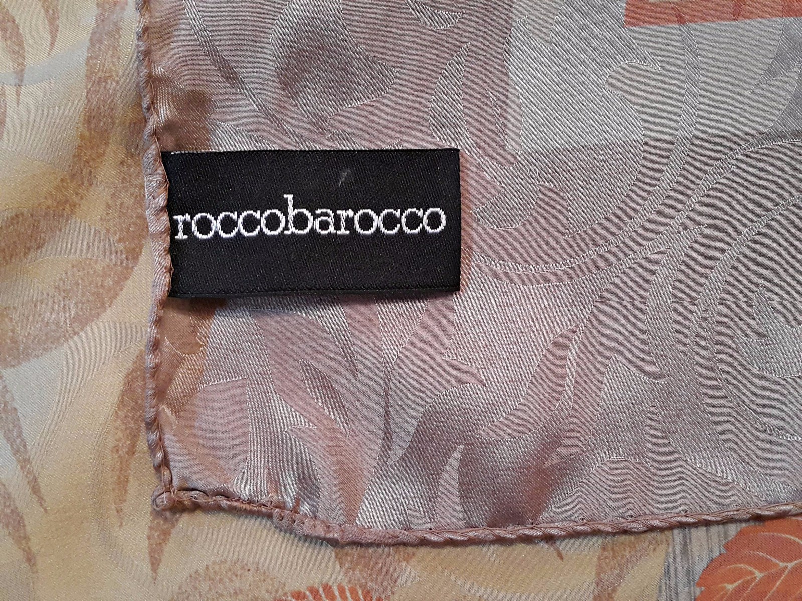 Foto 5 di 6
