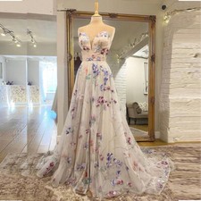 Elegant A-Line Lace Applique Wedding Dresses Sweetheart Sleeveless Bridal Gowns