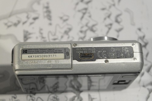 Lot de 16 appareils numériques Kodak Canon Nikon Casio Panasonic Fujifilm - Photo 37/109