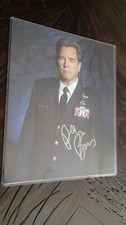 LLOYD BEAU BRIDGES SIGNED PHOTO STARGATE MAJOR GENERAL HANK LANDRY HTF AUTOGRAPH